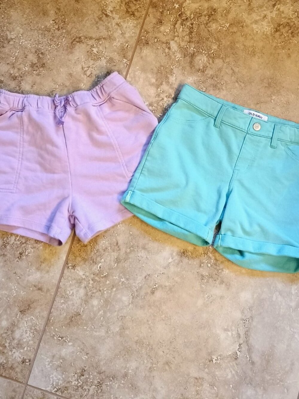 Girls Shorts Bundle Size L (10-12) Old Navy Teal Green & Member's Mark Purple